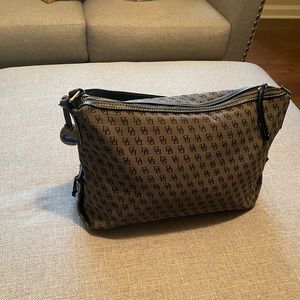 Dooney & Bourke Purse
